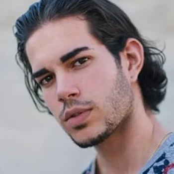 Adrian De Armas