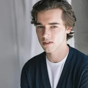 Alex Ferris