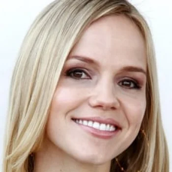 Alexa Havins
