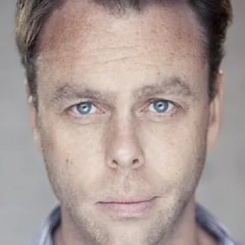 Bruce Mackinnon