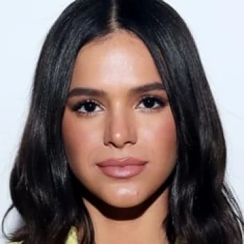 Bruna Marquezine