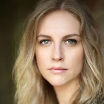 Caitlin Innes Edwards