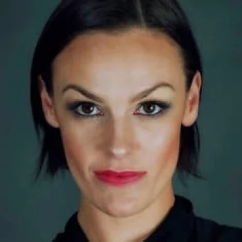 Cassandra Magrath