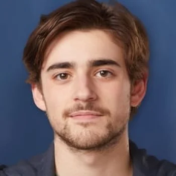 Charlie Rowe