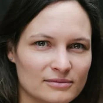 Chloe Schwank