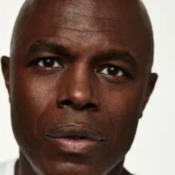 Christopher Obi