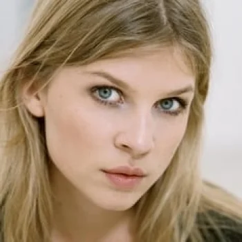 Clémence Poésy