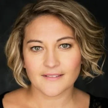 Emma Deakin