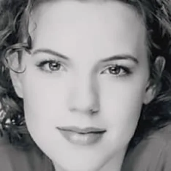 Erika Thomas