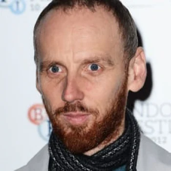 Ewen Bremner