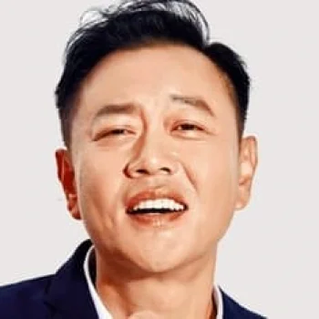 Feng Jia-Yi