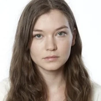 Hannah Gross
