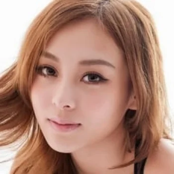 Jeana Ho