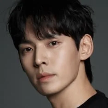 Kang Hyung-suk