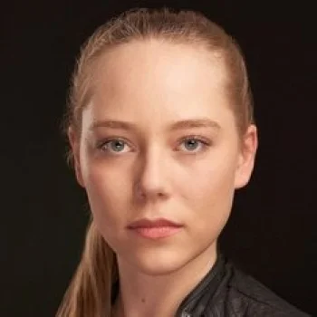 Karin Carlson