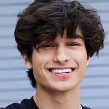 Kio Cyr