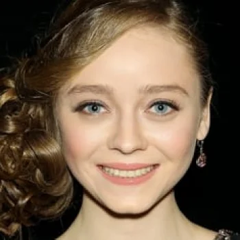 Madeleine Arthur