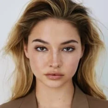 Madelyn Cline