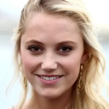 Maika Monroe
