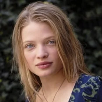 Mélanie Thierry