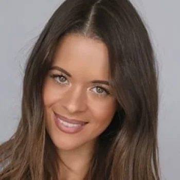 Nikolette Noel