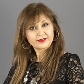 Nina Kumar