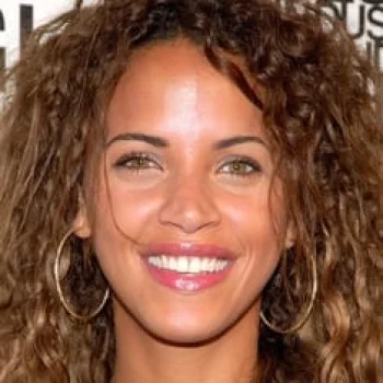 Noémie Lenoir