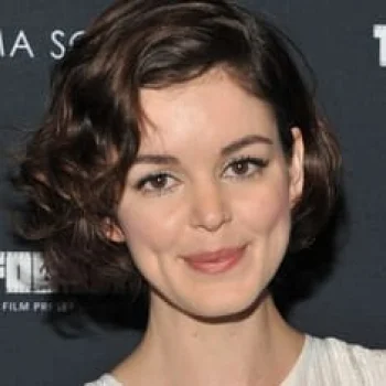 Nora Zehetner