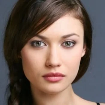 Olga Kurylenko