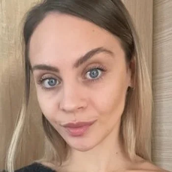 Olívia Csúcs
