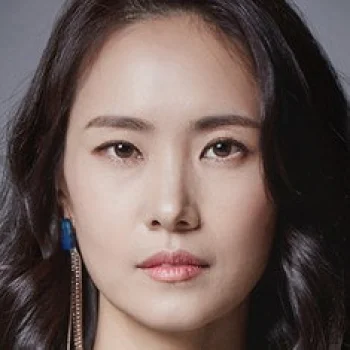 Park Soo-yeon