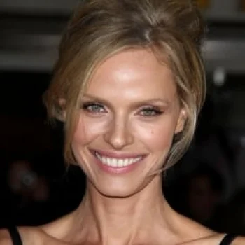 Rachel Roberts