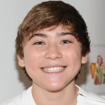 Raymond Ochoa