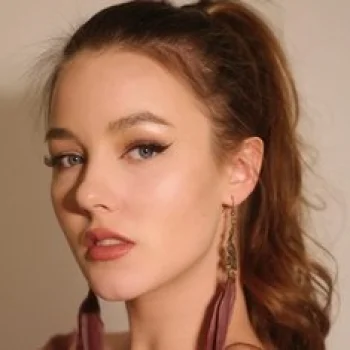 Réka Dóra Urbán