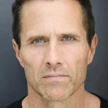 Rob Estes