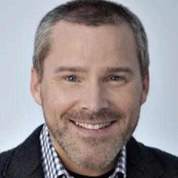 Roger Craig Smith