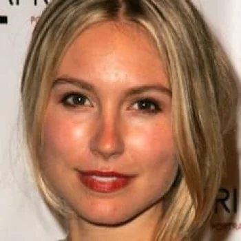 Sarah Carter