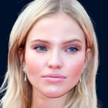 Sasha Luss