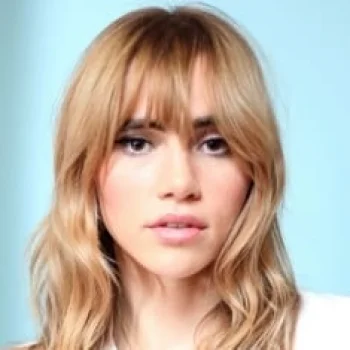 Suki Waterhouse