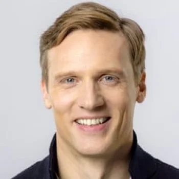 Teddy Sears