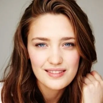 Tess Haubrich