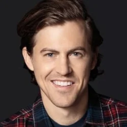 Alex Moffat