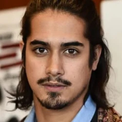 Avan Jogia