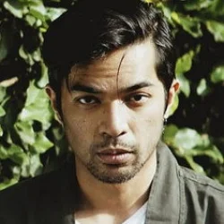 Bizael Tanasale
