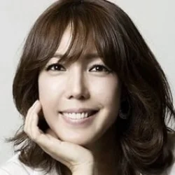 Jeon Soo-kyung