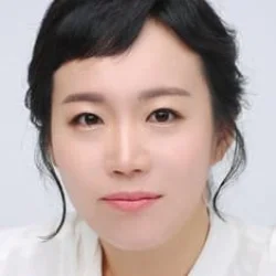 Joo In-young