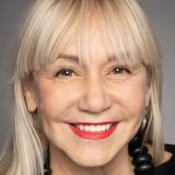 Lenore Zann
