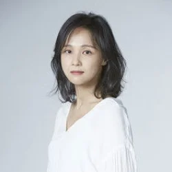 Lim Yoon-bi