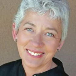 Lucinda Marker