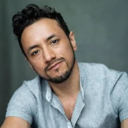 Miguel Hernando Torres Umba